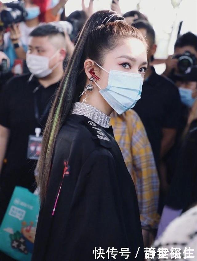 技巧|教你三招打造女神级别高马尾!第一种现在正流行,最后一种要技巧