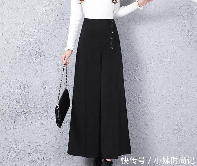 搭配|又冷又想穿裙子? 花式阔腿裤+短靴, 搭配靴子很贵气, 比裙子还美