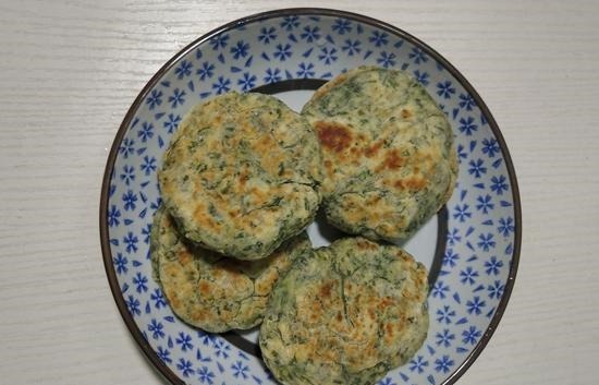 茼蒿菜|80岁的外公几乎天天吃这饼,脸色红润睡眠好,每天早上睡到自然醒