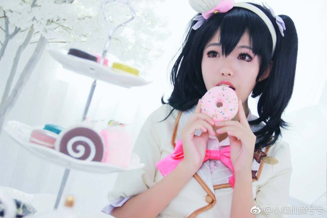 a8282|妮可cosplay 亲手做的点心，要尝尝嘛？