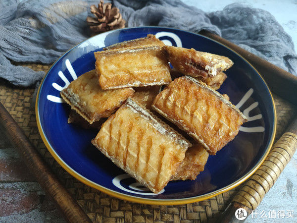 鸡蛋|干炸带鱼想要外酥里嫩，有人加鸡蛋、有人挂面糊，其实都不正确