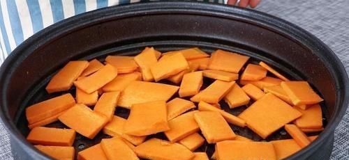 汤圆别总水煮,教你新吃法,不加水不油炸,软糯香甜吃一次忘不了