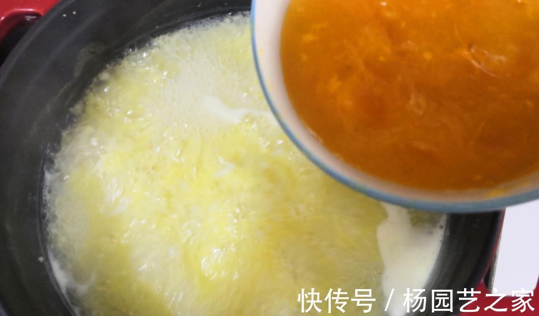 水果|秋天,这水果正当季,维生素是苹果的十倍,用它煮粥,不燥还润肺