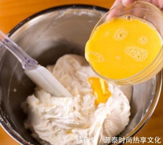 1分钟学会曲奇饼干,香甜酥脆,做法简单,新手小白一学就会!