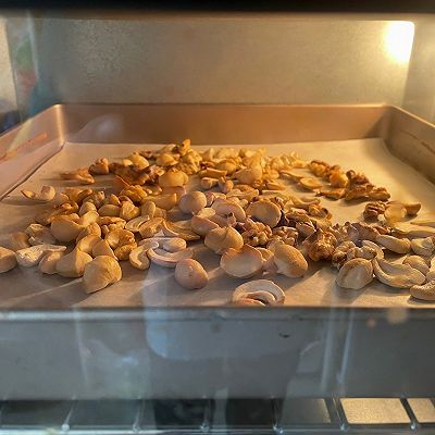 布朗尼坚果芝士蛋糕