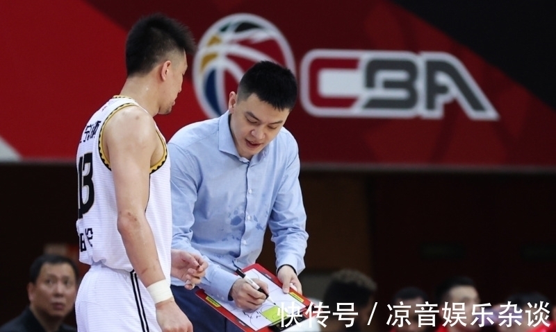 广东队|杨鸣终于扬眉吐气,他这次居然逆袭了杜锋,可他的底气从哪来的?