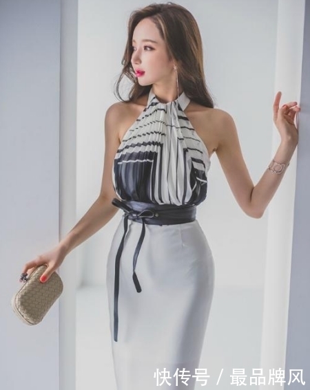 美女|街拍连衣裙美女,时尚性感,背影实在迷人!