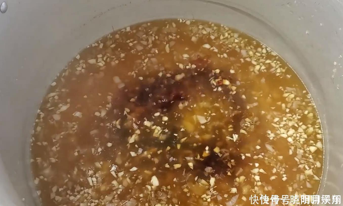 五花肉|五花肉这样做还是第一次见，香喷扑鼻，软烂不油腻，比红烧肉好吃