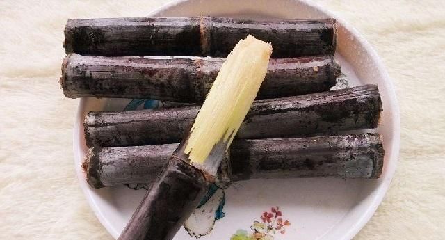 怀孕|怀孕期间,胎儿最“怕”这5种水果,孕妈赶紧停嘴吧