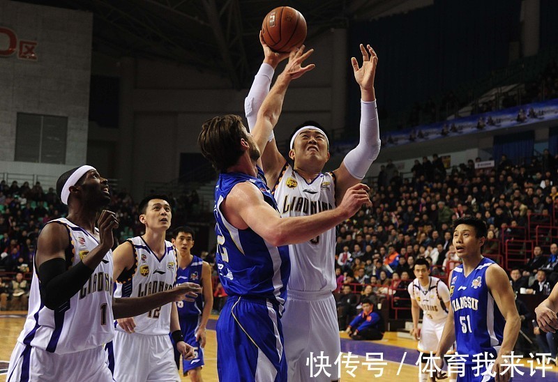 江苏男篮|22分8篮板!211CM高塔成广州关键一环,郭士强要培养第二个韩德君