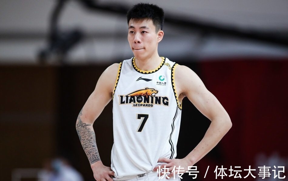 前锋|两场57分!辽篮前锋成广东队克星,代替张镇麟,只有赵睿能对付他