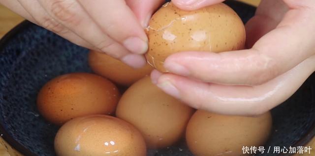 想不到|这才是鸡蛋最好吃做法,花2年研究,做法你想不到,真过瘾