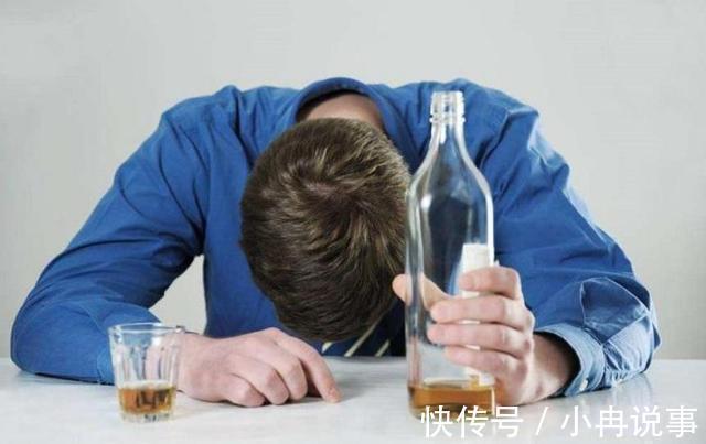 维生素b|肝不好不能吃西红柿医生建议若想肝脏好,这2种食物要少吃