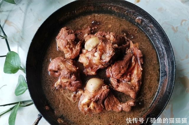 猪的这个部位,南方用来煲汤,还是东北这个做法香,给排骨都不换!