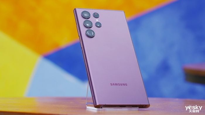 ultr“白天不懂夜的黑” 三星Galaxy S22 Ultra:我却更懂夜的美