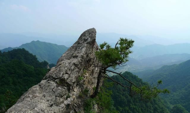 王顺山|陕西有处“小黄山”，南依秦岭，北临灞河，蓝水环绕，景色迷人