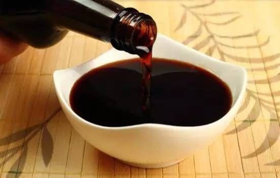 结节|夫妻双双查出甲状腺癌，医生：无知！炒菜爱放“1物”，结节飙长