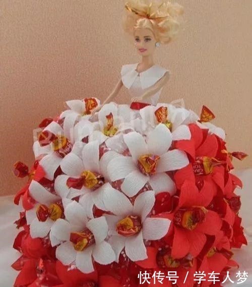 芭比娃娃|玩腻了、玩坏了的芭比娃娃,被妈妈这样改造,孩子瞬间乐疯了!