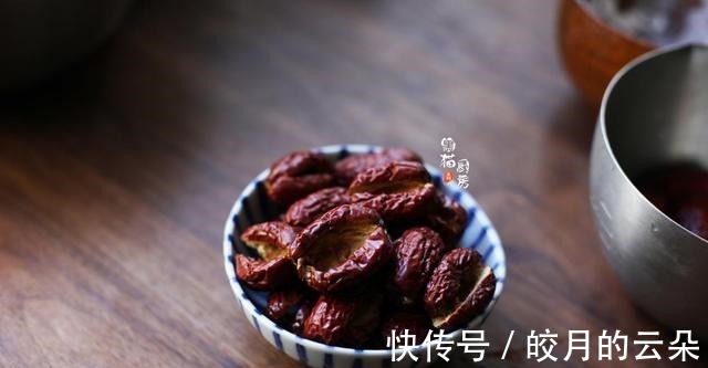红枣“心太软”的做法,一出锅连吃好几个,一次做2斤随吃随取!