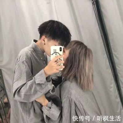 情侣头像|超火“真人”INS情侣头像:好像没那么喜欢你,可是满脑子又都是你