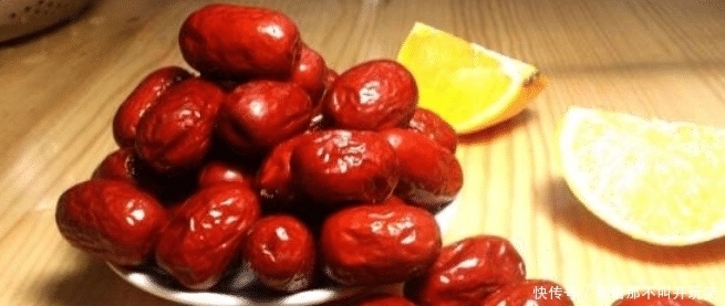  别怕|这样的红枣不能吃？那么我们该怎么保存呢？别怕这里有小妙招哦！