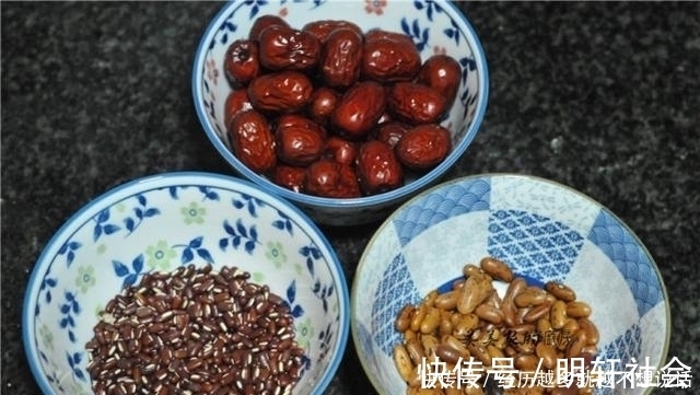 家娃|早餐吃它,胜过10个肉包子!一拌一煎就上桌,焦香好消化!