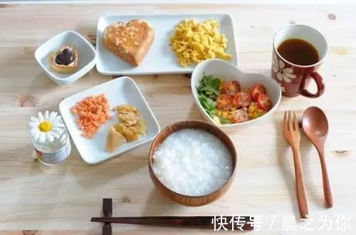 臀围|韩国美女健身教练,打造96cm臀围火爆网络,训练思路在这里!