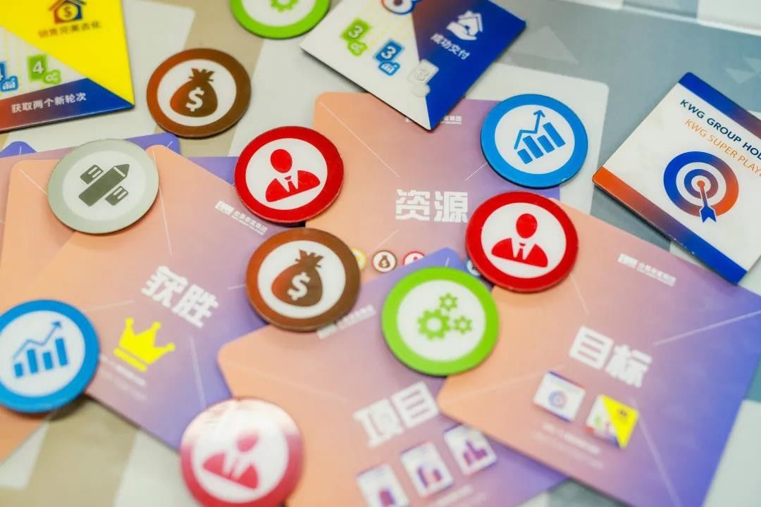 福布斯|合景泰富荣获2021福布斯中国?年度最佳雇主系列两项大奖