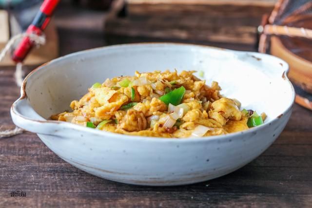  北方人看到这道菜两眼放光，南方人表示：不敢尝试