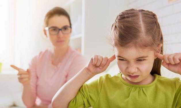 父母|孩子为什么老不听话 父母该反思自己的行为