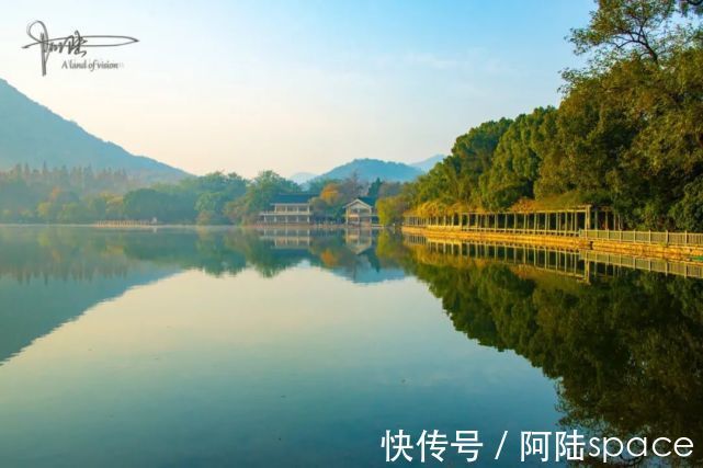 杭州|西湖的一个角落在清晨宛若仙境，它是冬天才有的风景