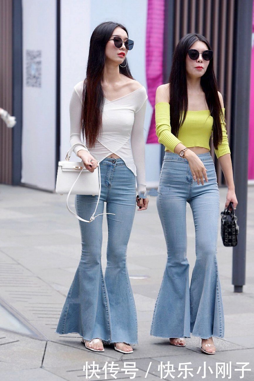 复古的喇叭裤又流行起来,完美的穿衣风格,时尚舒适又有气质!