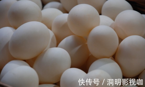 鸡蛋|炒鸡蛋不能放“2物”，吃了就是“没病找病”，早知道早受益！