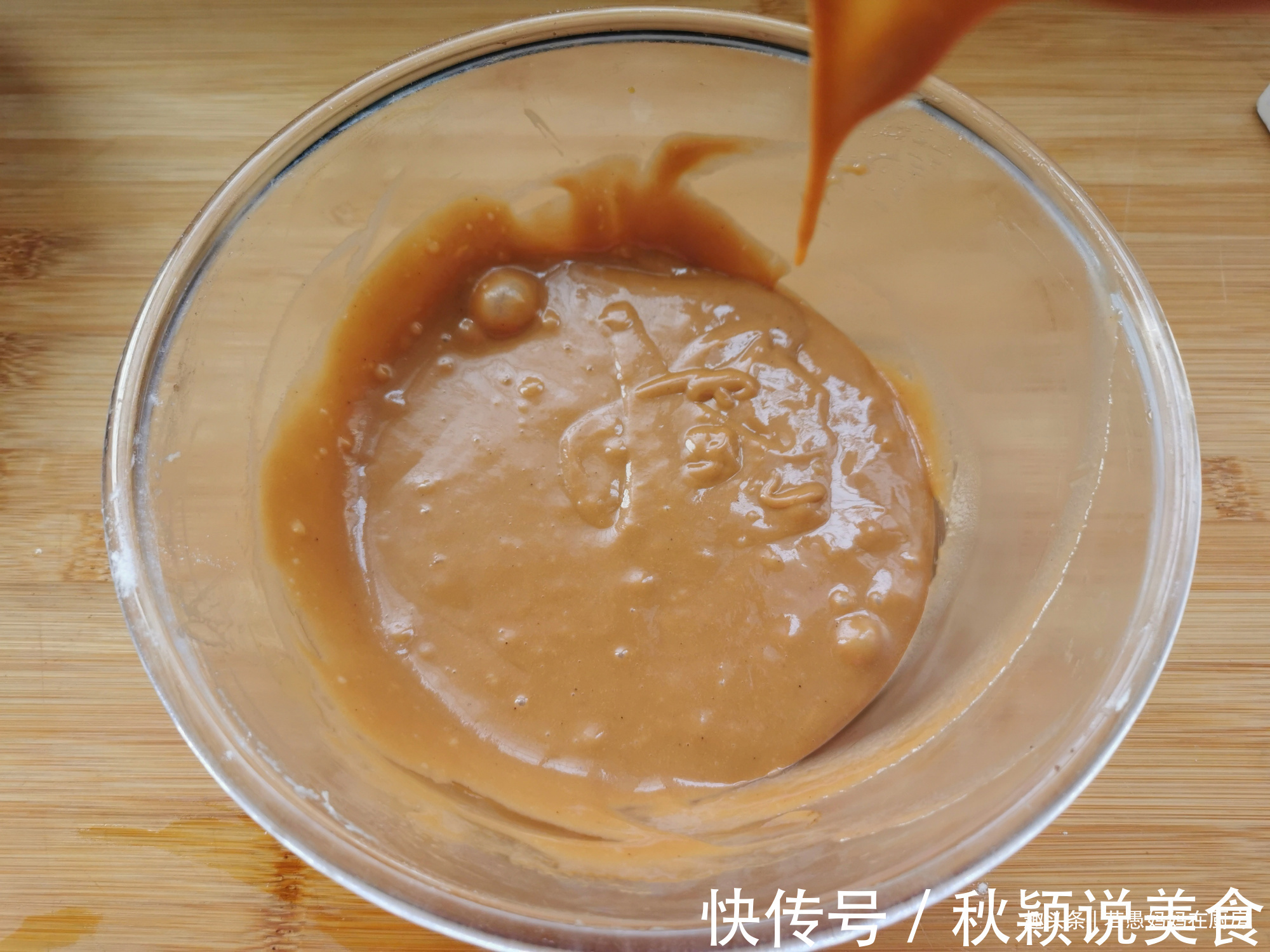 做蛋糕,我用热油烫面,次次都成功,不塌腰不开裂,分享详细步骤