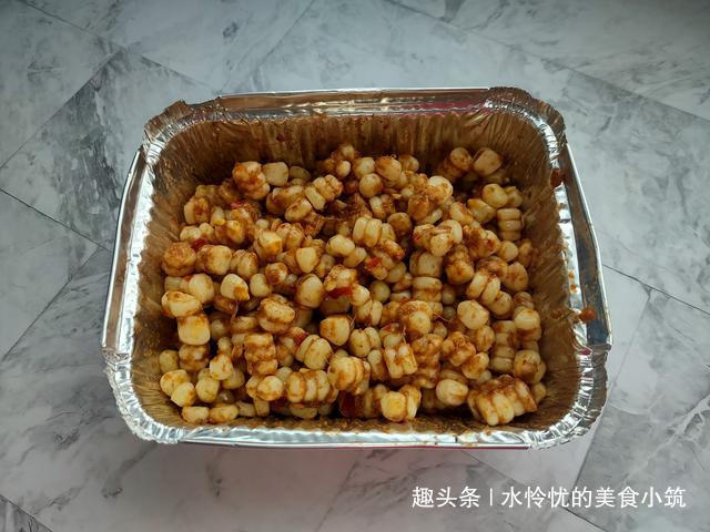 教你一款追剧小零食,香辣孜然烤玉米粒,做法简单,味道超赞