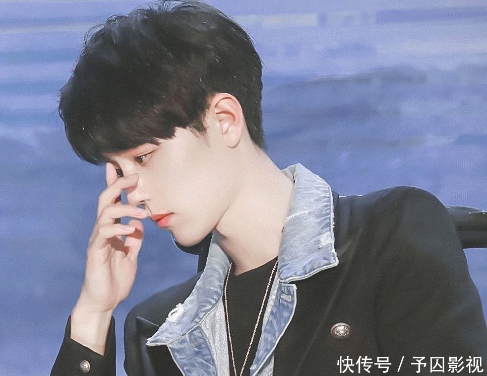 肖战五月份的第一个惊喜!5月7号品牌直播活动,浪漫相约不见不散