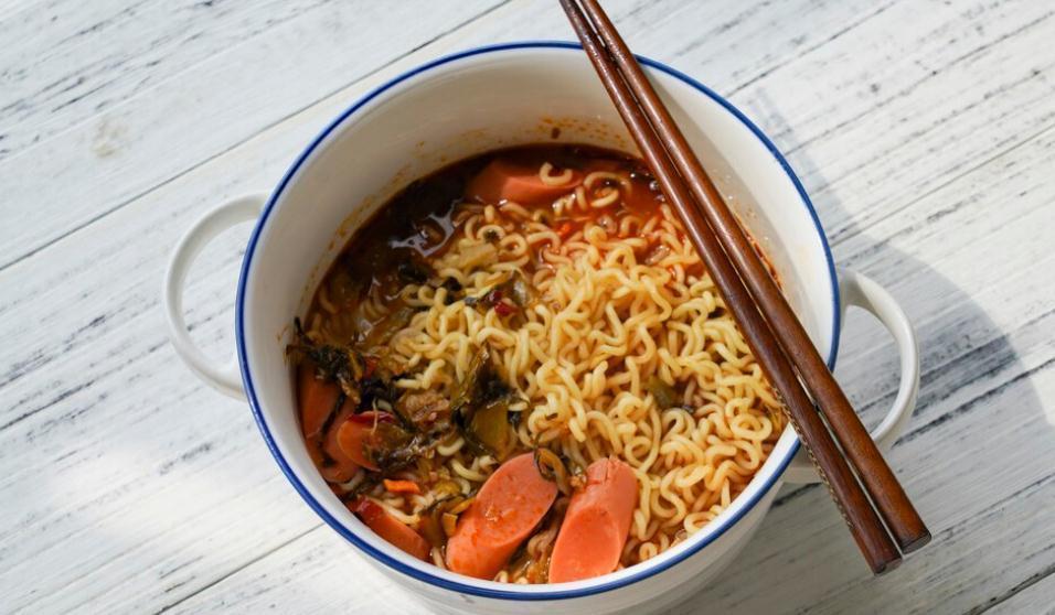 方便面|早餐吃不对,会增加心血管风险?这4种早餐,不建议常吃