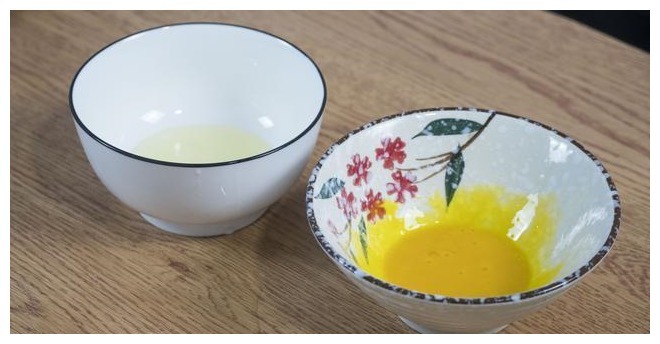 无需油炸,健康又美味的紫薯饼,一口下去会爆浆,简单几步就搞定