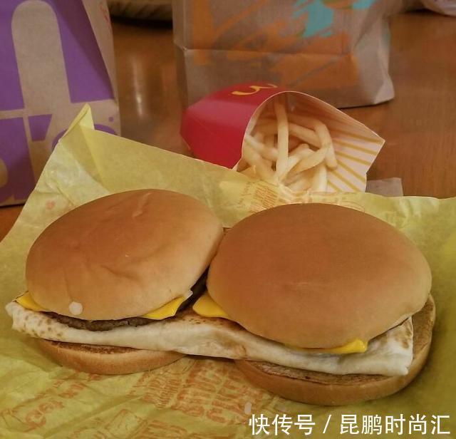 35个活久未见的西餐，黄瓜中间塞着香肠，美国鸡蛋灌饼跟谁学的