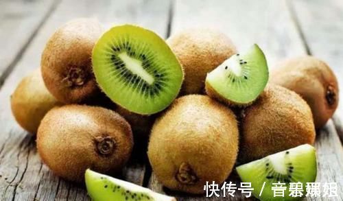 长寿|人到中年想长寿,要多吃3种食物,能够软化血管,延缓衰老