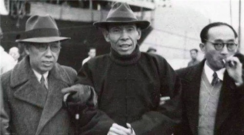 鞠躬|青帮真正的老大,杜月笙见了他要磕头,黄金荣见了他要鞠躬叫师父