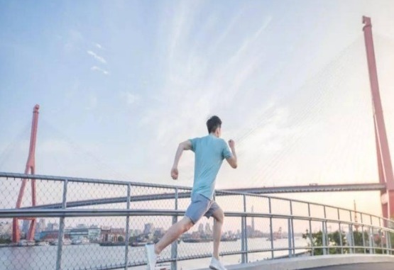 肿瘤|为什么有些人不易得癌肿瘤科主任他们可能有六个特点