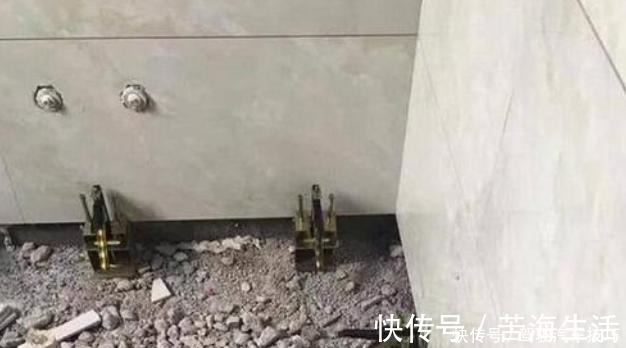 装修|头一次见装修师傅这样贴墙砖,超聪明的,用几十年都不会脱落!