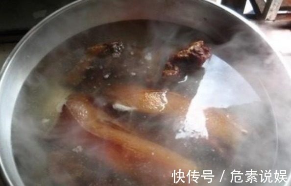 竹笋|腊肉不能直接炒，先做这3步，出锅又香又嫩，不咸不油腻，真好吃