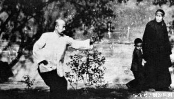 慈禧|中国真正的武林高手:53岁一拳打飞霍元甲,被慈禧封为大内飞鹰