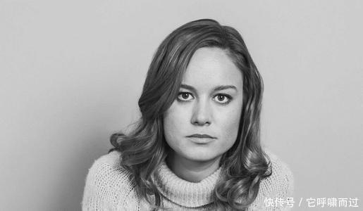 肌肤|女性衰老时,往往会有“1多1深1宽”若没中,恭喜,还很年轻