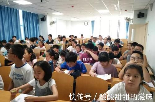 读书|孩子是不是读书的料,看这三科成绩就明白了,班主任表示:太真实