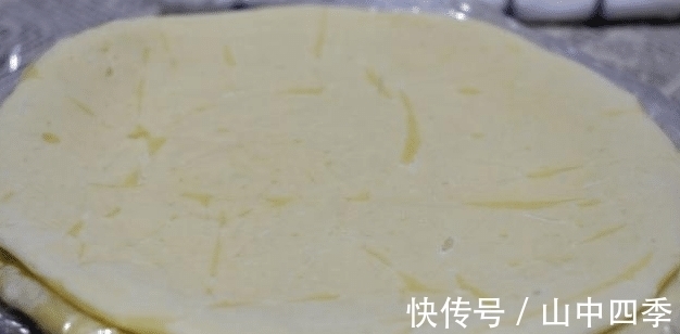 做法|买了20年手抓饼,才知道做法这么简单,1分钟学会,2块钱做一大锅