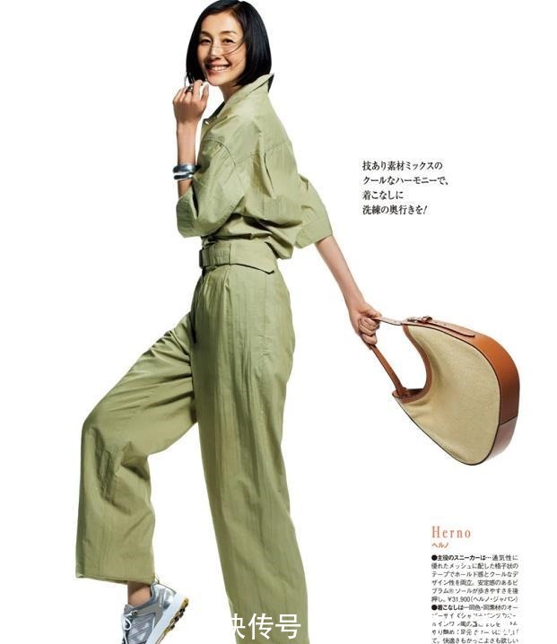 配色 奔五的女人，穿衣多采用这三种配色方案，兼顾简约与高级！