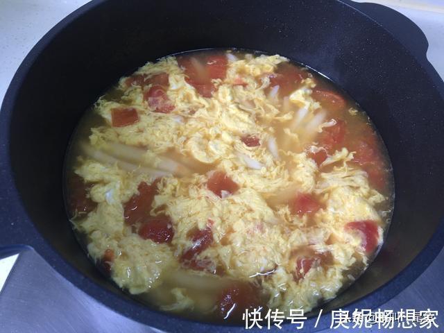 快手|秋天不用早起,早餐吃它最省事,十分钟准出锅,汤汤水水真好吃